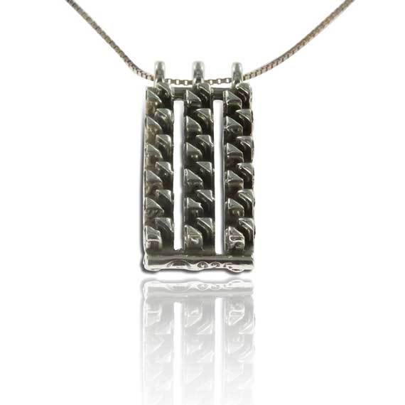 תכשיטי קבלה לגבר 72 הצירופים