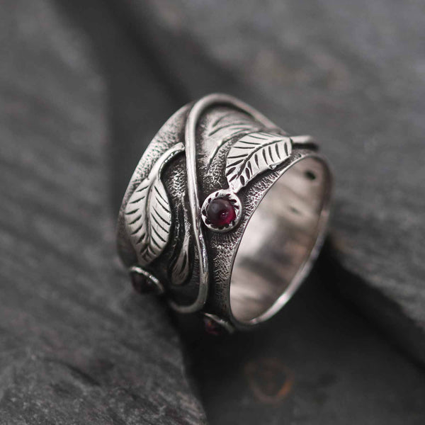 טבעת בשיבוץ אבן טורמלין