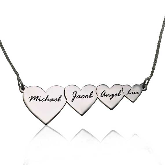 שרשרת 4 שמות ילדים לאישה