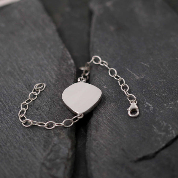 צמיד זכוכית רומית עתיקה מוקפת במסגרת מכסף 925 בעבודת יד