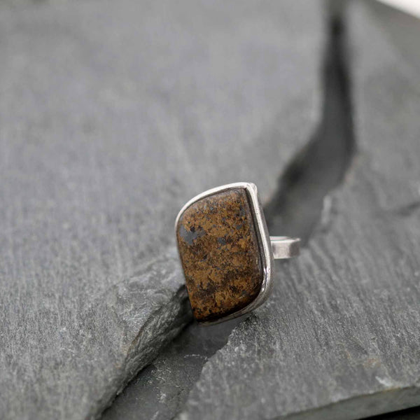 טבעת עם אבן