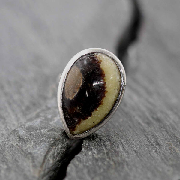 טבעת אבן חן